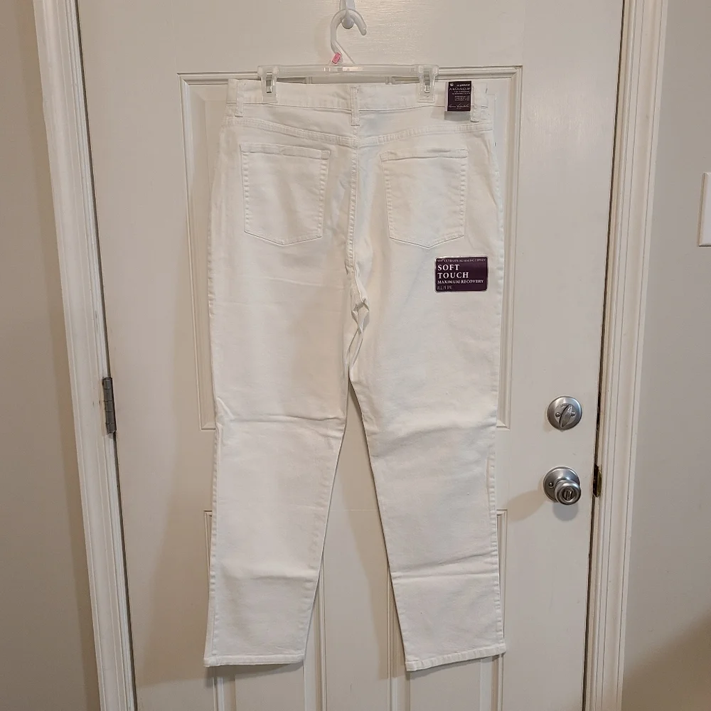Pants - Picture 2 of 5